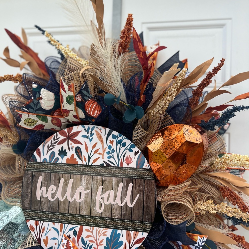 Large Handmade Fall Wreath Aprox 26” Cozy Fall vibes. - Picture 5 of 6